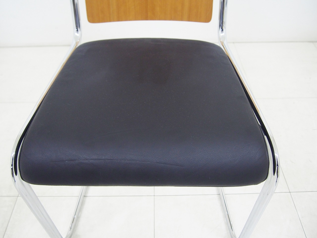 【美品】ACTUS 本革 TECTA B17 DINING CHAIR B17 DINING CHAIR（ビー17 ダイニングチェア） - ACTUS