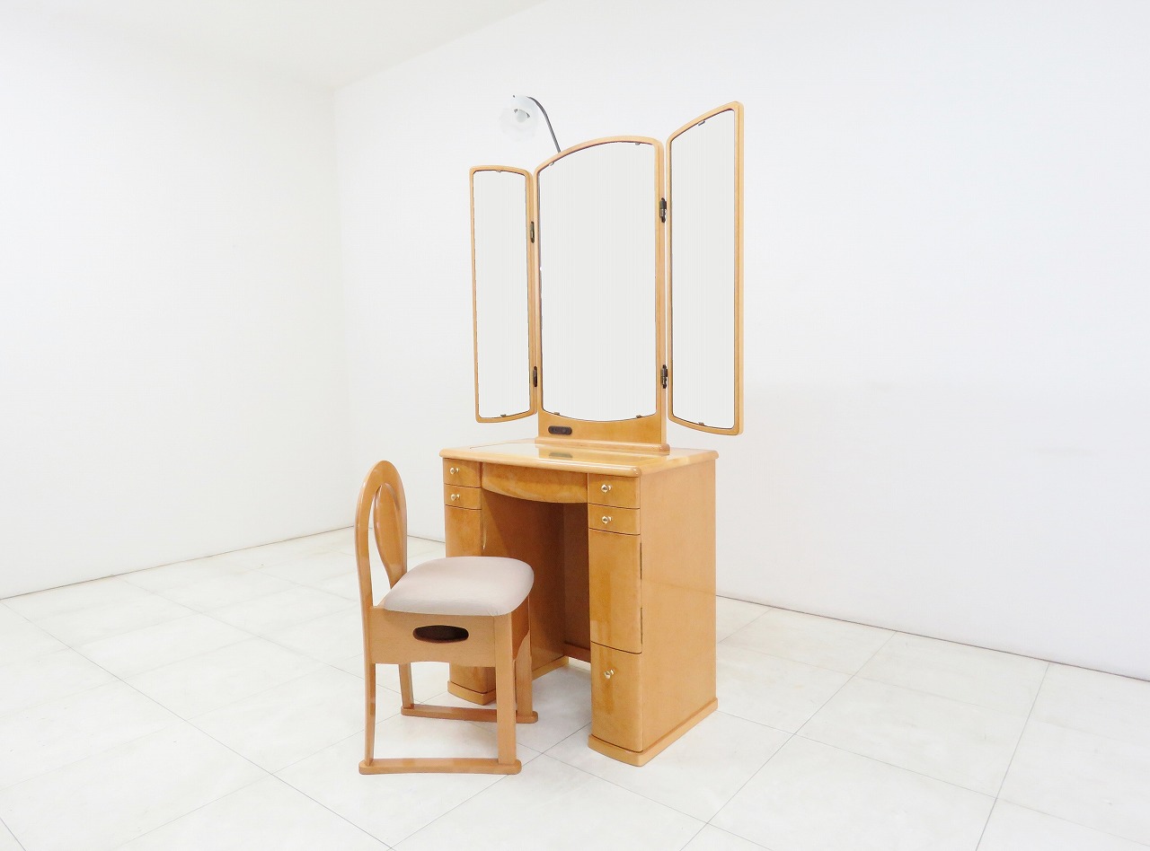 ■府中家具■バーズアイメープル ドレッサー■IDC大塚家具■鏡台 収納 化粧台 IDC大塚家具】スプレンダー 最高級 バーズアイ メープル 鏡台